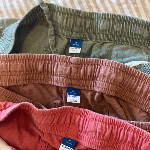 Old navy linen short bundle - Picture 2 of 2